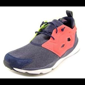Reebok furylite running shoes.
